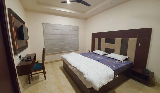 Deep Hotel and Restaurant Panipat