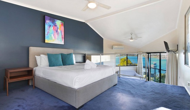 Deja Views Studio - Cosy studio apartment with water views perfect for couples in Kalimna