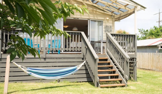 Dog friendly Cutty Sark Cottage @ Coronet Bay in Coronet Bay
