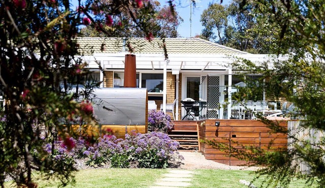 Dreamy Surf Coast cottage set in private gardens with plunge pool and sauna. in Jan Juc