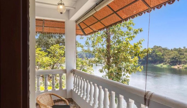 ELIVAAS Signature Vintage Retreat 5-BHK Riverfront Heritage Villa