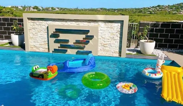 Exquisite 3 storey central villa with everything! in Yeppoon