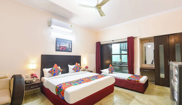 Fabhotel Grand Jashn