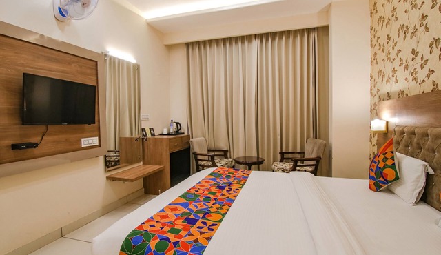 Fabhotel Prime Florida in Kharar