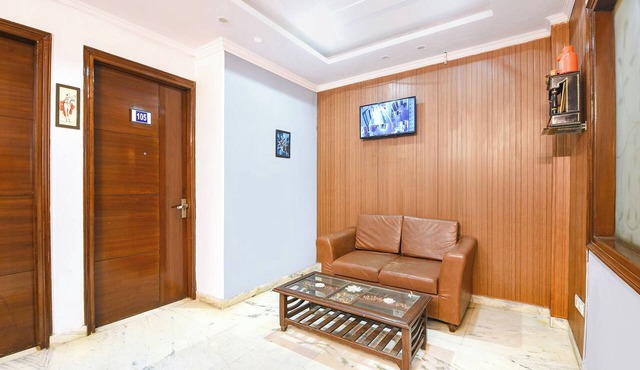 Fabhotel Red Flag in Gurugram