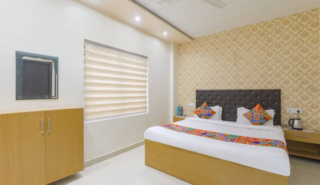 FabHotel US Inn