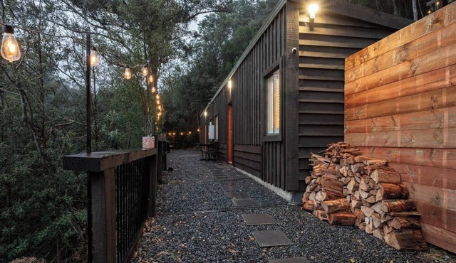 Fernvale Cottage An Enchanting Mountainside Oasis in Lenah Valley
