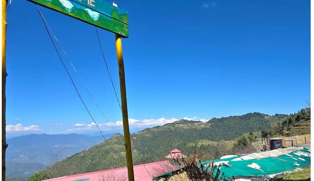 Four Wooden Rooms ROUTE707 Resorts Orchard Kanatal