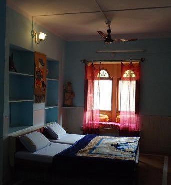 Ganesh Guest House