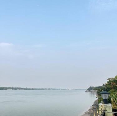 Ganges Vision in Shrīrāmpur