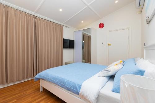 Glenelg Modern Studio, QBed,Wifi in Glenelg
