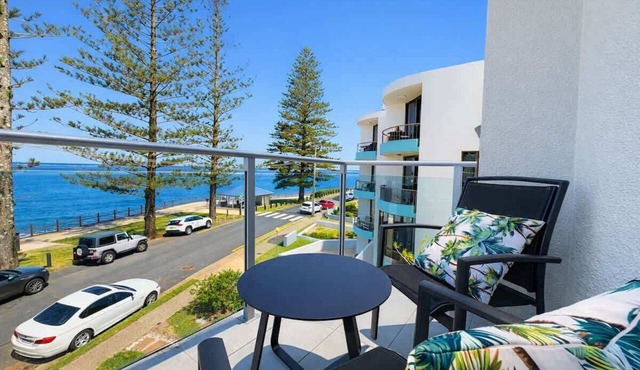 Golden Beach Oceanfront 3BR in Golden Beach