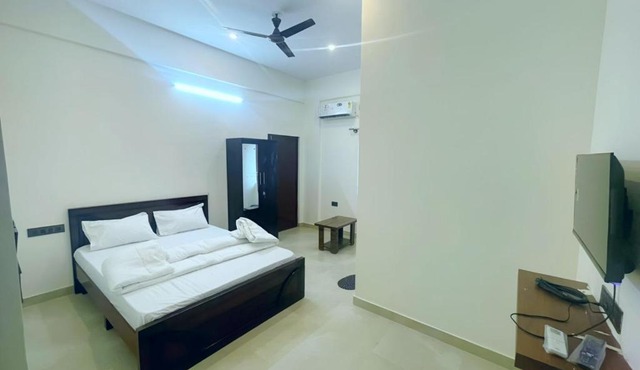 GR Comforts Boarding and Lodging in Hirehalli