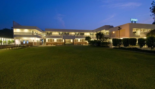 Grand Hotel Agra