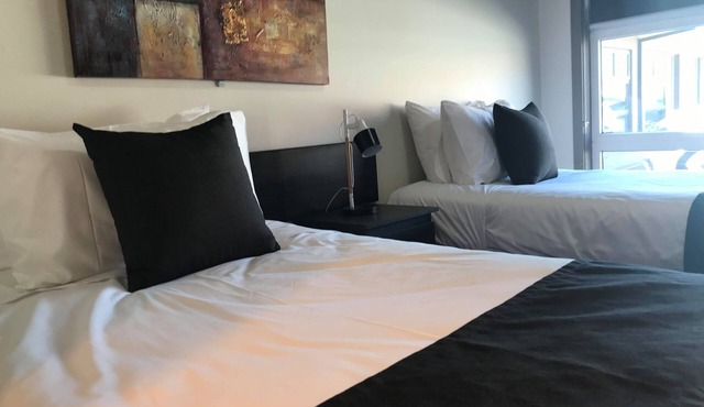 Guiding Star Hotel in Brooklyn