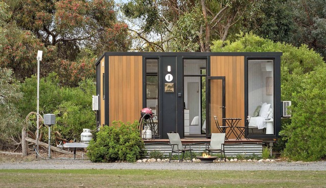 Halls Haven Tiny House 2 by Tiny Away in Halls Gap