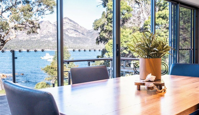 Harbour Master - Freycinet Holiday Houses in Coles Bay