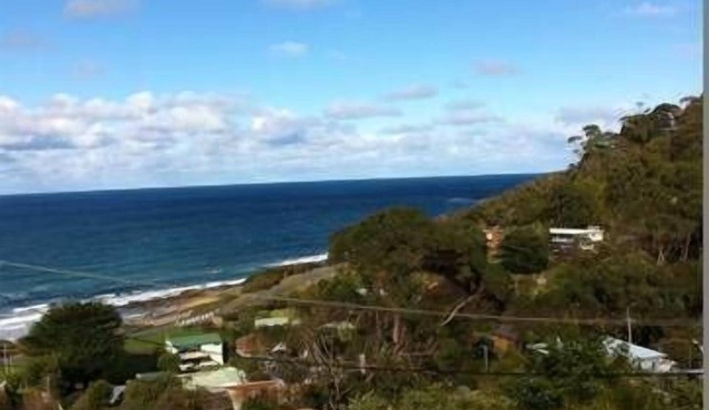 HARRY - relaxing beachside stay with great view in Separation Creek