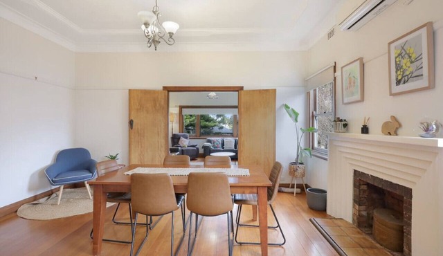 Hello Henna. A home with a large secure yard. in Warrnambool