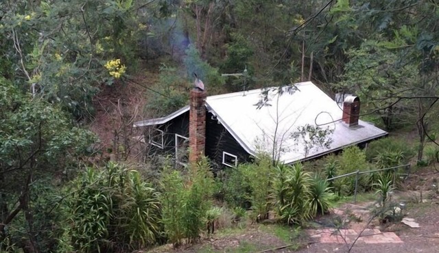 Hepburn Cottage, A quite acre. in Hepburn Springs