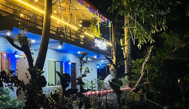 Himalayan Gate