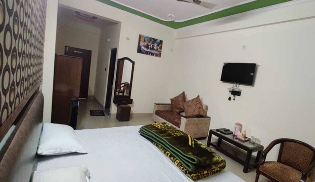 Hotel Aashriwad
