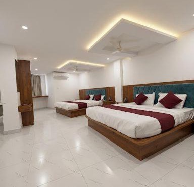 hotel ak grand in Mangalore