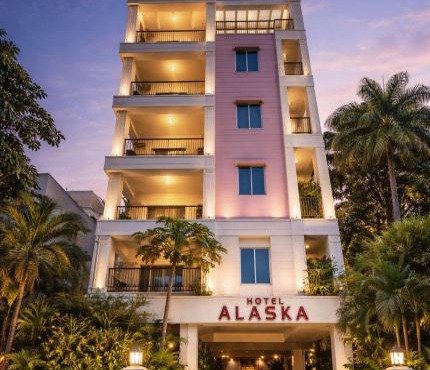 Hotel Alaska