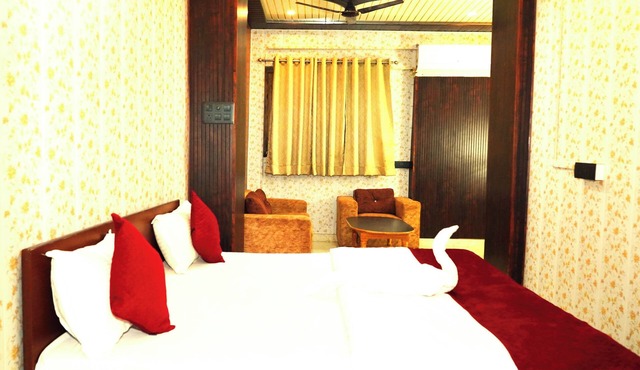 Hotel Ambassador Grand