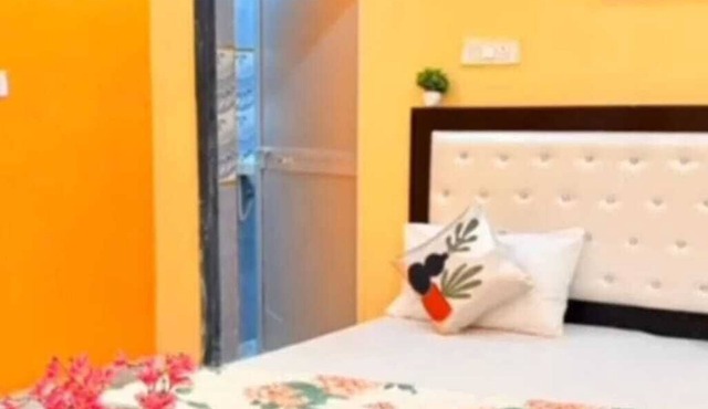 Hotel Anuj Palace ll Near Ram Mandir - Comfortable AC Stay