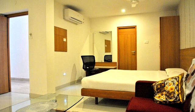 Hotel Apple Park in Coimbatore