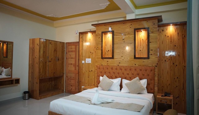 Hotel Arijika View in Bhuntar
