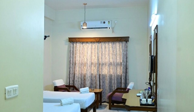 Hotel Ashoka Paradise