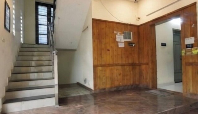 Hotel Bright stays
