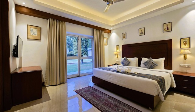 Hotel Chandela Khajuraho