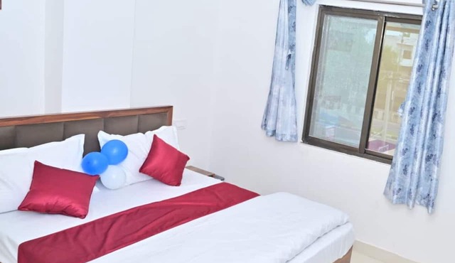 Hotel Dream Palace in Luni
