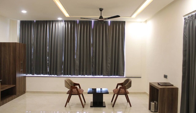 Hotel Grand Nitara