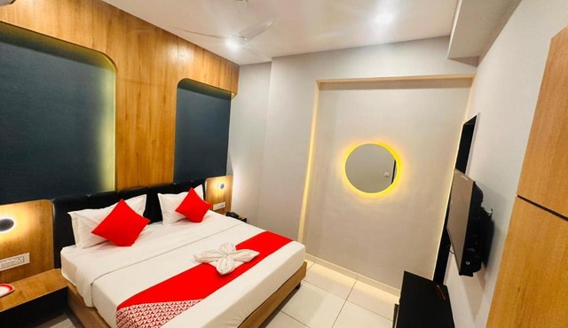 hotel grand view in Surat