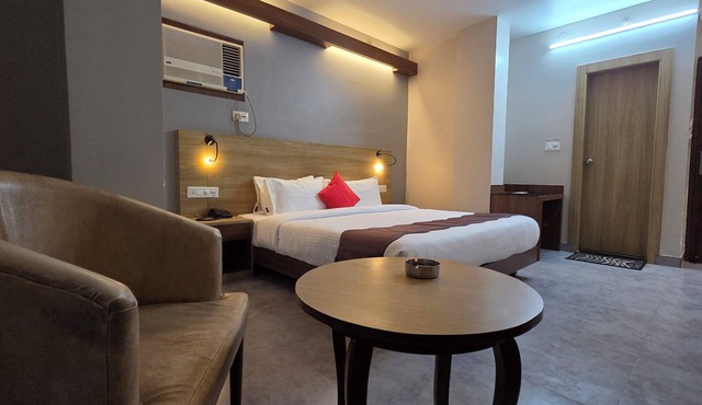 Hotel Gulmohar Grand in East Jorhat