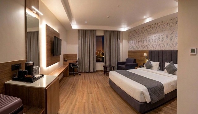 Hotel Holiday Heights