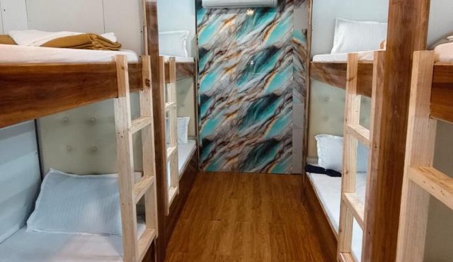 Hotel Ifza Residency Near BKC in Mumbai