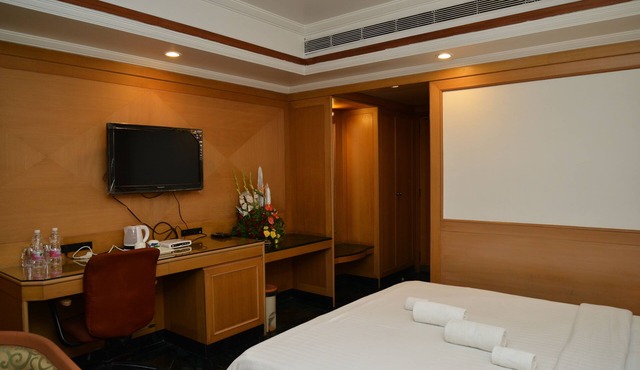 Hotel Kala Sagar in Pune