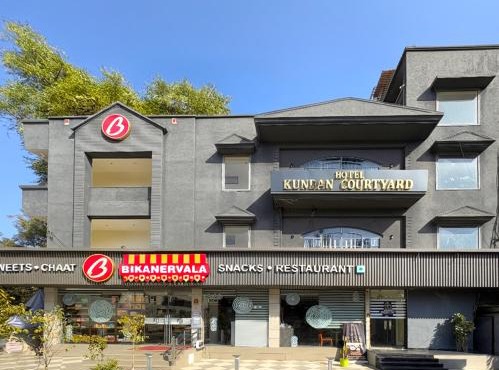Hotel Kunadan Courtyard