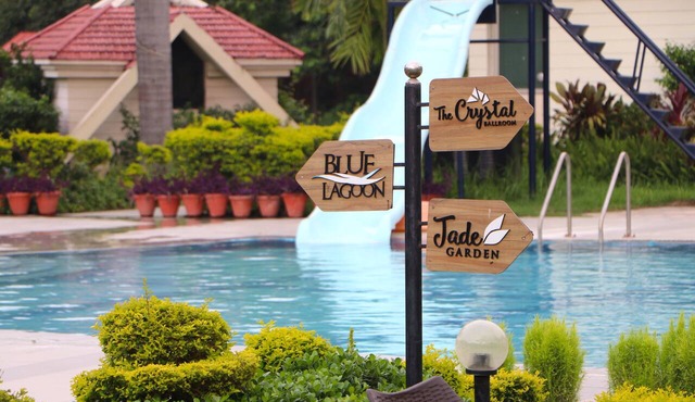 Hotel Meera Palace