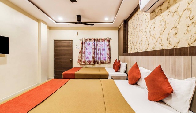Hotel Neem Tree