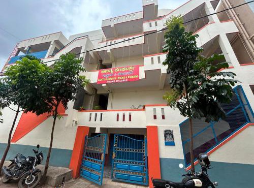 Hotel O AADITYA COMFORTS BOARDING & LODGING in Chik Bānavar