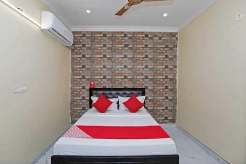 Hotel O by OYO Green Apple