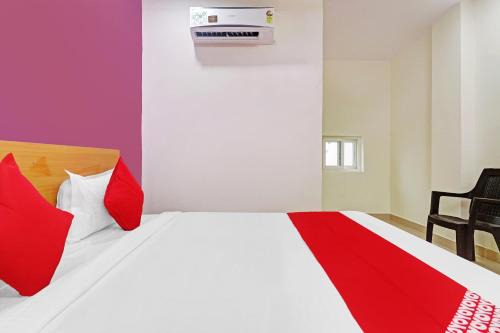 Hotel O Langar Houz Near Golconda Fort