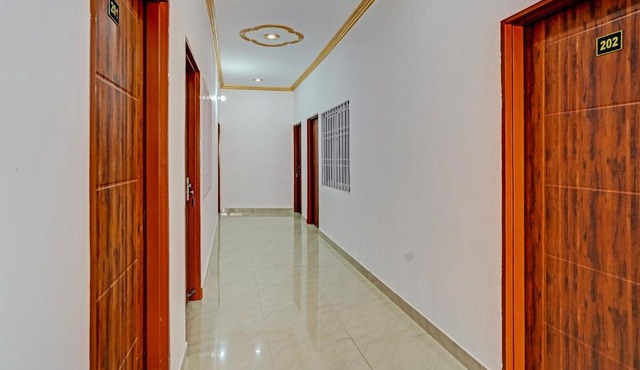 Hotel O RR Palace