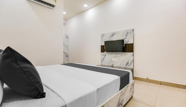 Hotel O Sansar